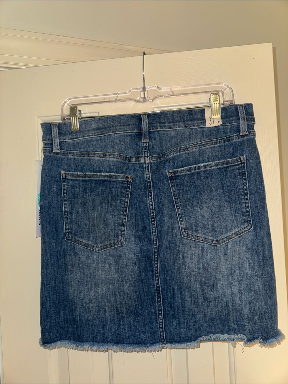 Mid-Wash Blue Denim Mini Skirt with Raw Hem - Picture 4 of 6
